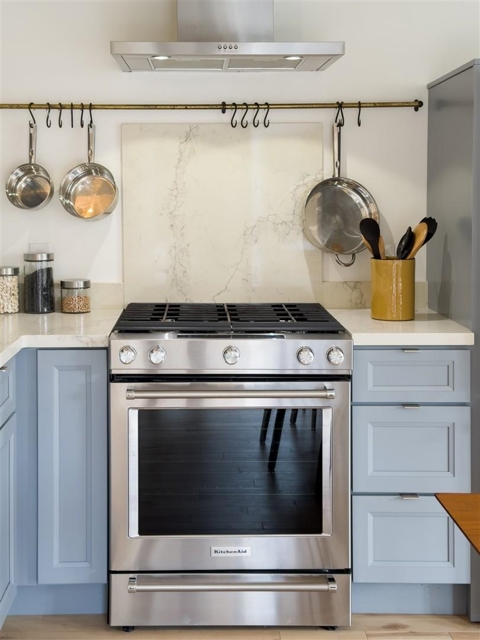 Image 12 of 49 For 1447 Kains Ave