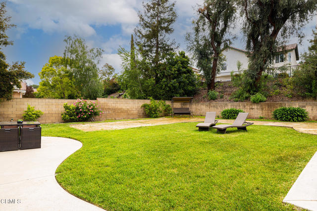 Image 27 of 41 For 12084 London Grove Court