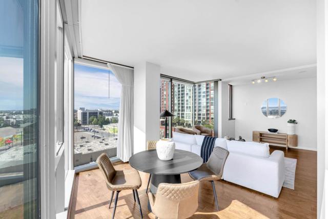 38 N Almaden Boulevard, San Jose CA: https://media.crmls.org/mediaz/5366a47c-9f18-4cc5-b376-194dcc232165.jpg