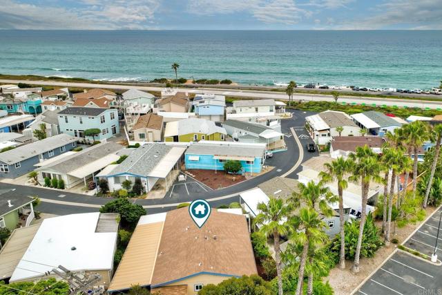 6496 Friendly Place, Carlsbad CA: https://media.crmls.org/mediaz/5368de06-8c93-4c24-a5ab-b9193d2501c6.jpg