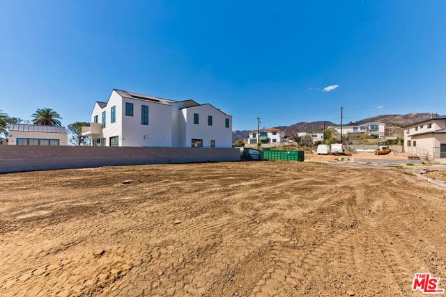 17056 Livorno Drive photo 22