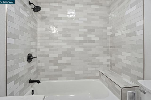 289 Sierra Dr, Walnut Creek CA: https://media.crmls.org/mediaz/53693d03-9125-4221-86d0-cba8f82fadaf.jpg