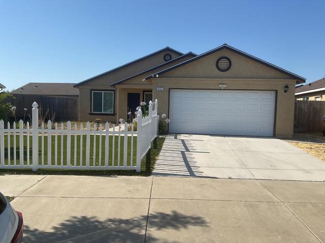 362 Rhianon Drive, Merced CA: https://media.crmls.org/mediaz/5369c8ba-a273-4189-8e30-3562a60daa23.jpg