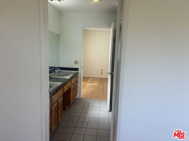 8515 Saturn Street, Los Angeles CA: https://media.crmls.org/mediaz/536a0a7f-4c90-4a97-b97c-e3baea1b384b.jpg