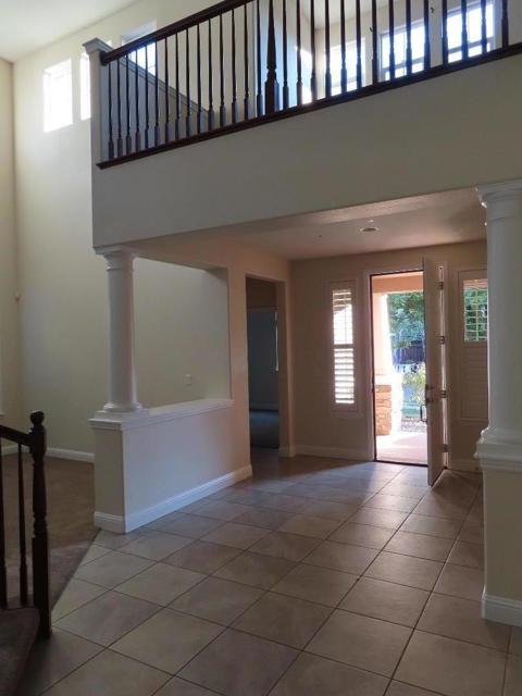 176 N Sierra Madre Street, Tracy CA: https://media.crmls.org/mediaz/536ad412-da76-4253-bfdf-fc10066944b0.jpg