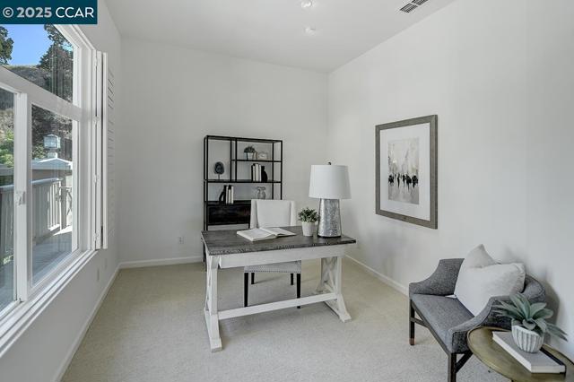 2916 Saklan Indian Dr, Walnut Creek CA: https://media.crmls.org/mediaz/536b6b5a-6dc4-47f5-ba3a-7636ba076125.jpg