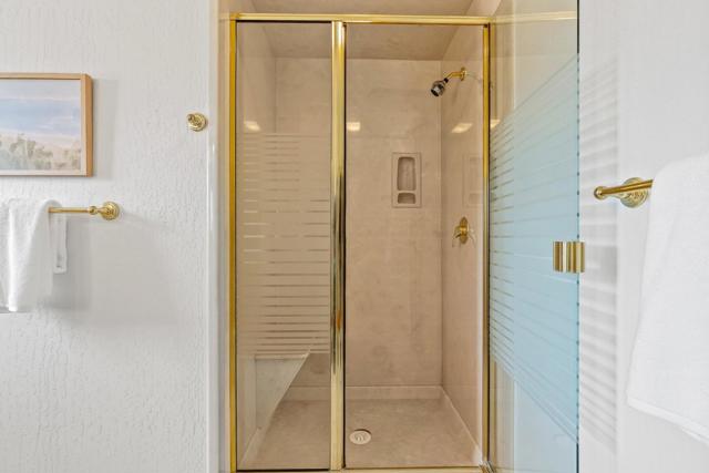 150 Sir Francis Court, Capitola CA: https://media.crmls.org/mediaz/536dbfe3-f78d-46b3-81c5-badd3b8bad0d.jpg