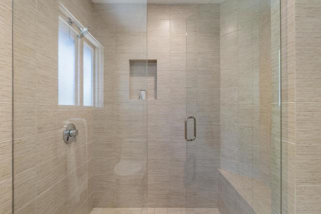 34 Carriage Court, Los Altos CA: https://media.crmls.org/mediaz/536edef2-1222-4cc4-9fc5-32df5a26679b.jpg