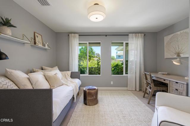 131 Christopher Lane, Ojai CA: https://media.crmls.org/mediaz/536f467e-a173-4423-9d5c-a497b560ee5b.jpg