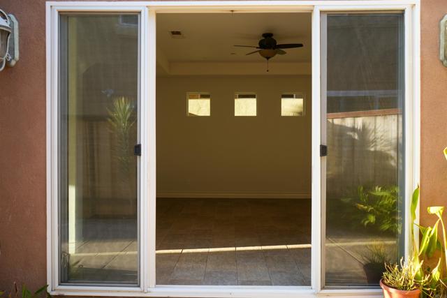 Image 14 of 45 For 417 Cedros Ave