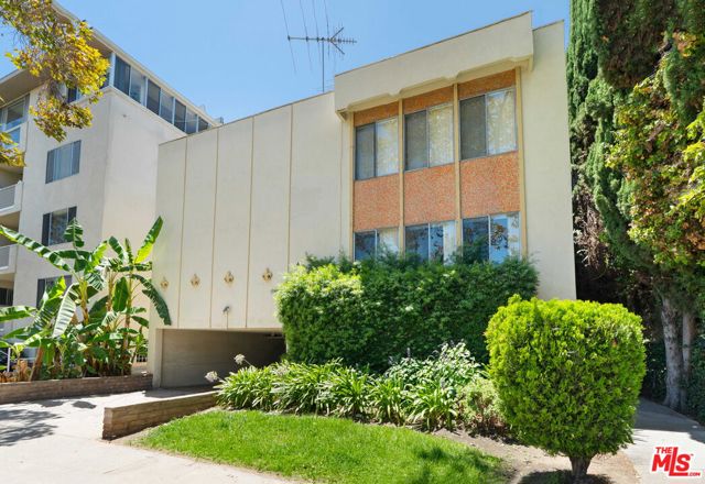  Income Home for Sale in Beverly Hills, California