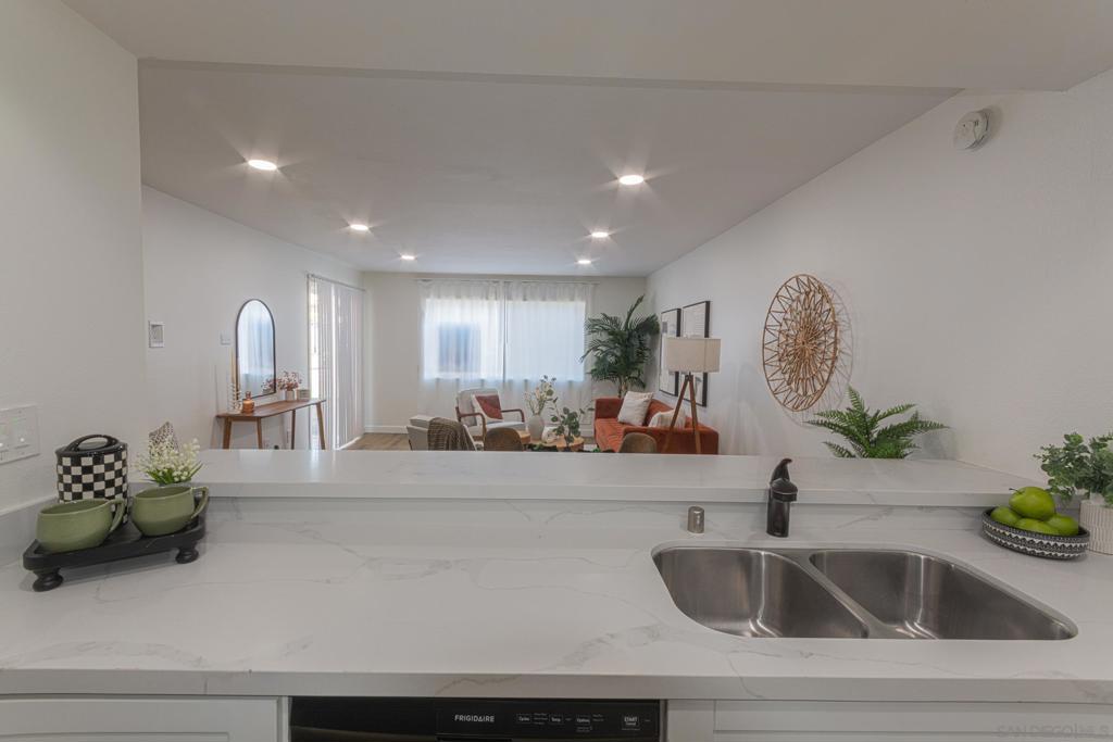 10737 San Diego Mission - photo 8