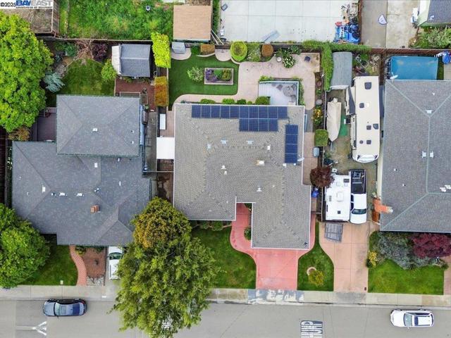 4311 Circle Ave, Castro Valley CA: https://media.crmls.org/mediaz/5374c440-22c7-4a31-8598-70930e755d29.jpg