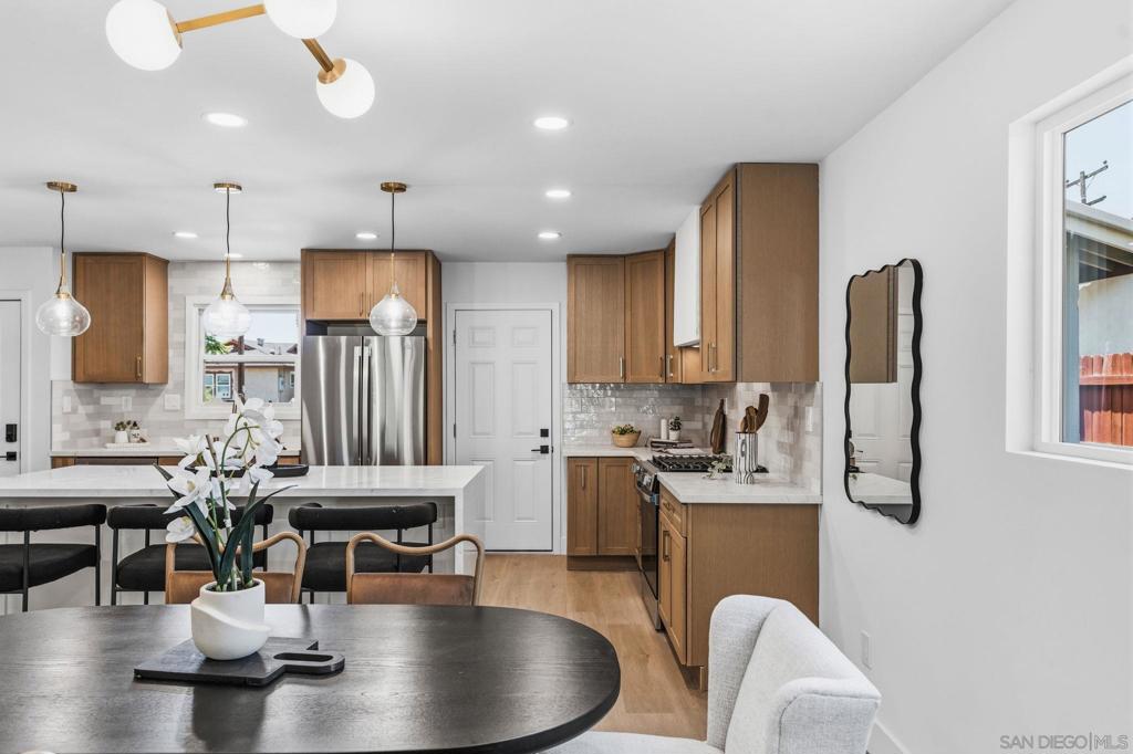 5217 Cole St - photo 11