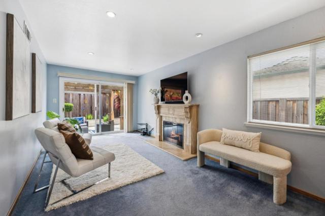 858 Chrysopolis Drive, Foster City CA: https://media.crmls.org/mediaz/537910eb-262c-4e98-b908-5a27b9abdc6b.jpg