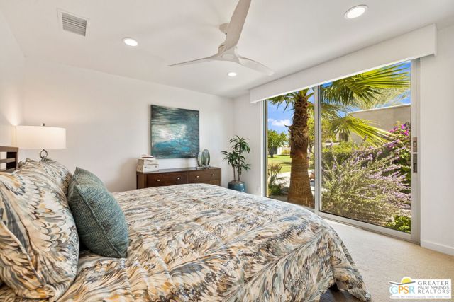 207 Desert Lakes Drive, Palm Springs CA: https://media.crmls.org/mediaz/5379896e-667c-4d85-a527-d5c50f7f0b07.jpg