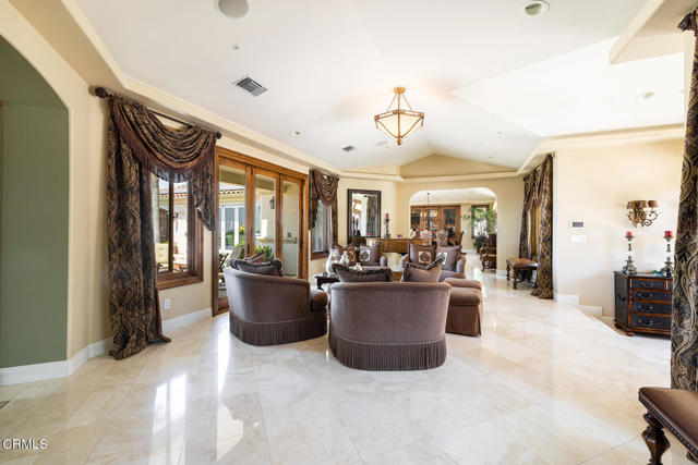 20 Via Terrasol, Camarillo CA: https://media.crmls.org/mediaz/53799f5a-334e-4947-a01f-61633db51c34.jpg