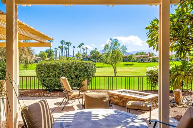 801 Deer Haven Circle, Palm Desert, CA 92211