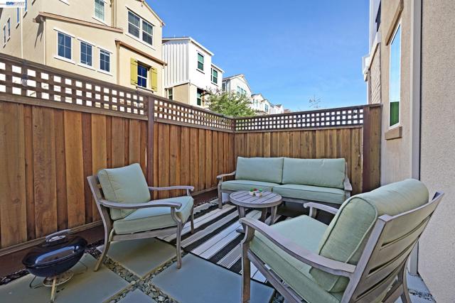 Image 34 of 41 For 7228 Carneros Ln