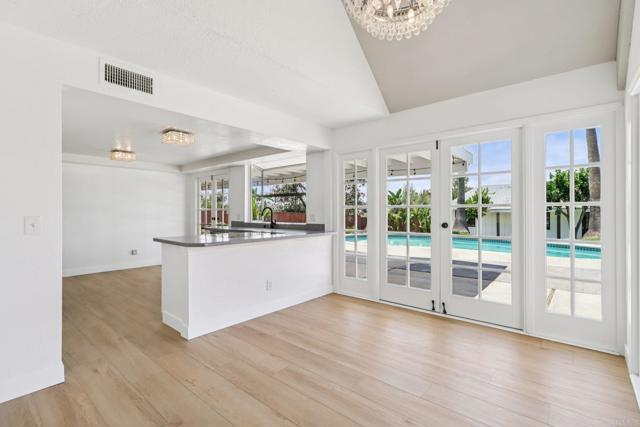 1797 99 Rabbit Hill, Fallbrook CA: https://media.crmls.org/mediaz/537df272-3b2e-4ca0-a604-f5aae7313a1a.jpg