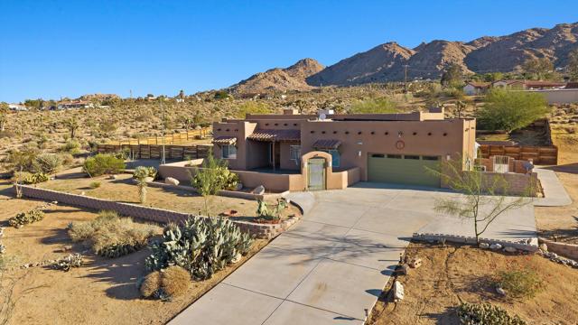 60377 Pueblo Trail, Joshua Tree CA: https://media.crmls.org/mediaz/537e3870-5c40-43ce-b7af-2f90cfa642a4.jpg