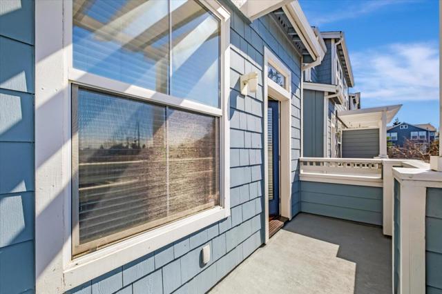 684 Grand Terrace, Hayward CA: https://media.crmls.org/mediaz/537ecaba-8e26-4106-b351-27efb3034d0f.jpg