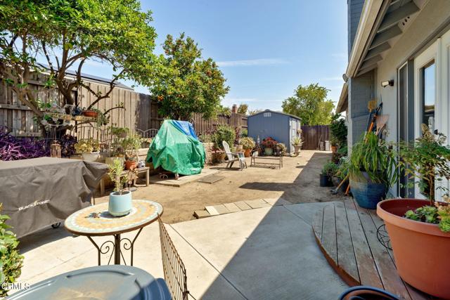 8423 Hollister Street, Ventura CA: https://media.crmls.org/mediaz/537fccba-9a10-407b-bc99-07c60afcad36.jpg