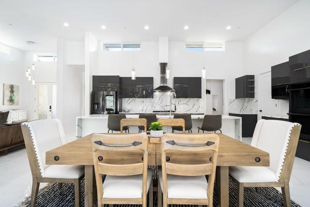 74775 Del Coronado Drive, Palm Desert CA: https://media.crmls.org/mediaz/53802901-1154-48ef-ab17-e5bd9716ec79.jpg