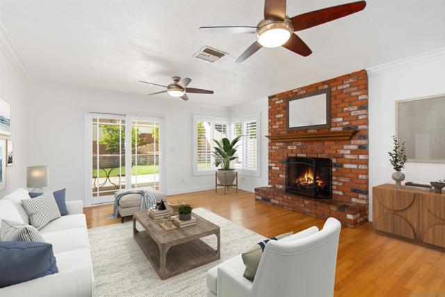 12216 Riesling Ct, San Diego CA: https://media.crmls.org/mediaz/5380306b-8be2-413c-bb85-e9a402c68938.jpg