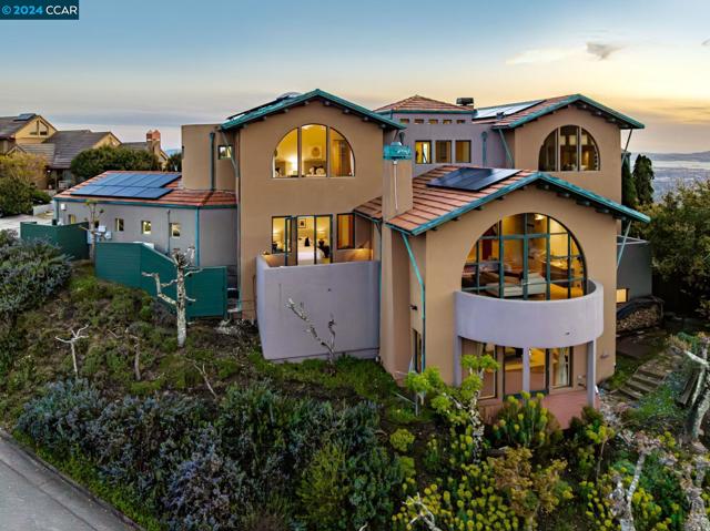 Image 1 of 30 For 5 Woodside Way
