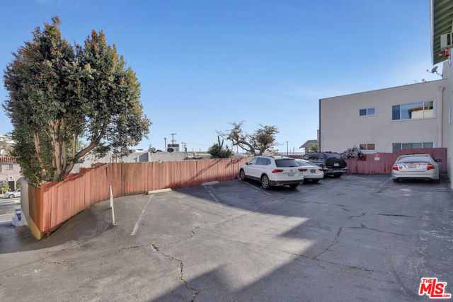 Drew Fenton | 153 W Channel Road Santa Monica CA | MLS: 7020030