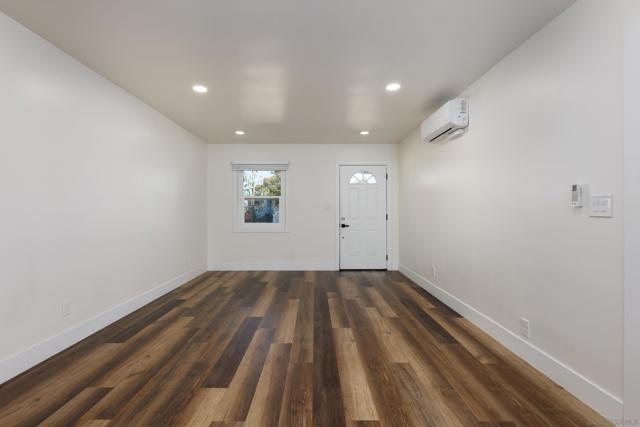 6283 Lorca Drive, San Diego CA: https://media.crmls.org/mediaz/53834bb3-d834-4b3c-a255-56a1cfa944fa.jpg