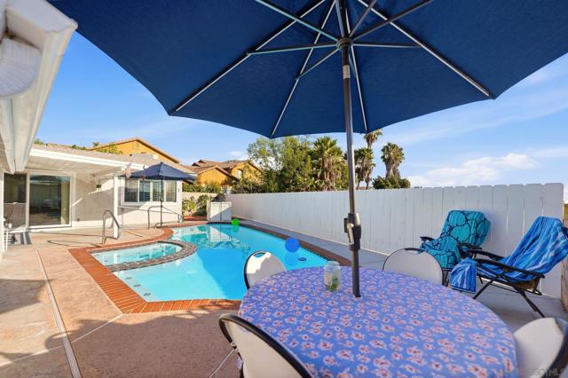 1434 Manchester St, National City CA: https://media.crmls.org/mediaz/5383627f-c05f-410a-83c3-c93b12ee9b12.jpg