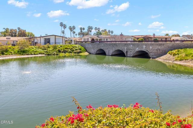142 Poinsettia Gardens Drive, Ventura CA: https://media.crmls.org/mediaz/5383c0d0-ba6e-4c9e-b027-d72c3a403856.jpg