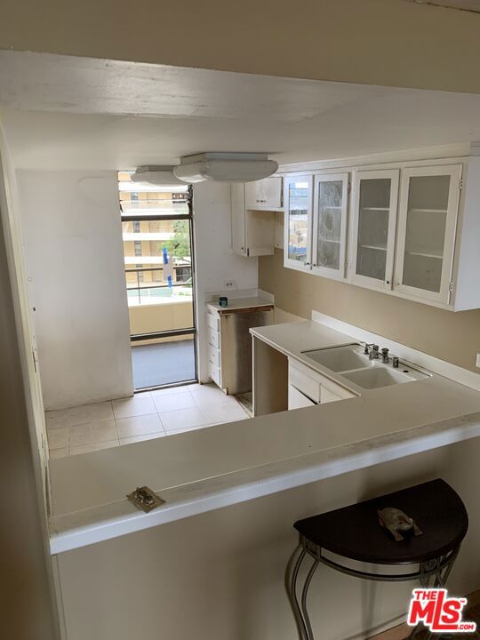 4265 Marina City Drive, 407 photo 7