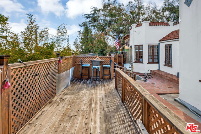 Image 3 for 6836 Alta Loma Terrace, Los Angeles, CA 90068