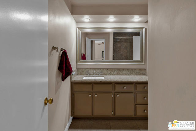 255 S Avenida Caballeros #111, Palm Springs, CA 92262