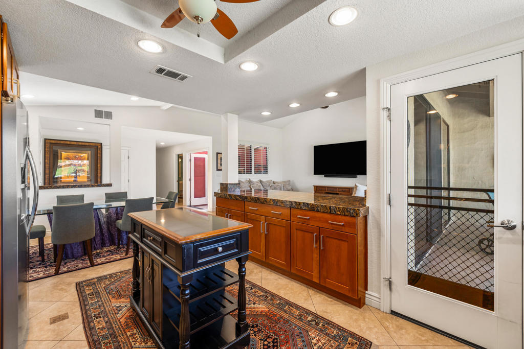 MLS #219138360DA image #29