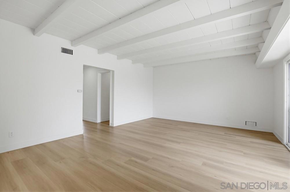5882 Adams Ave - photo 12