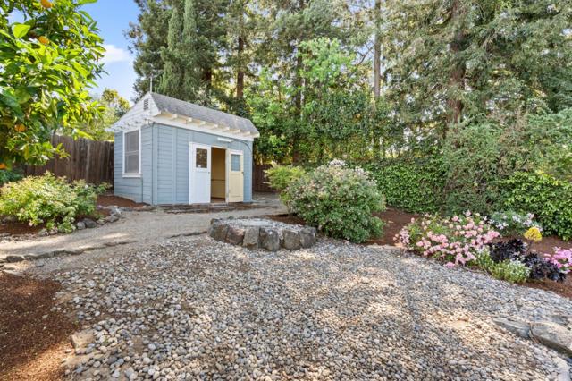 206 Frances Lane, Redwood City CA: https://media.crmls.org/mediaz/5389438f-c58a-441e-a782-ec464fb6f711.jpg