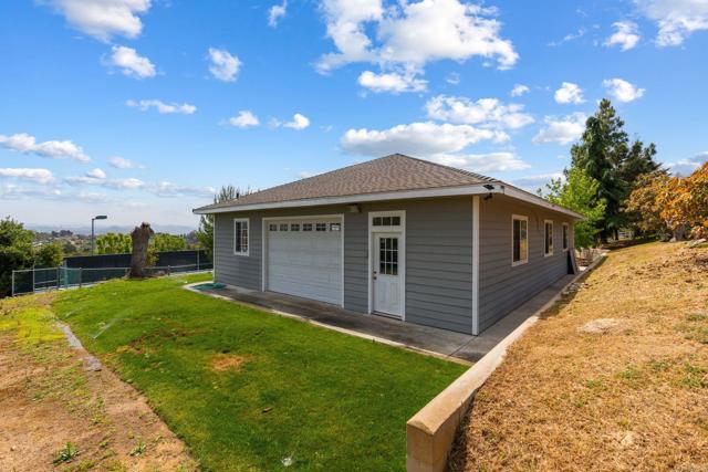 Image 69 of 75 For 4938 San Jacinto Circle