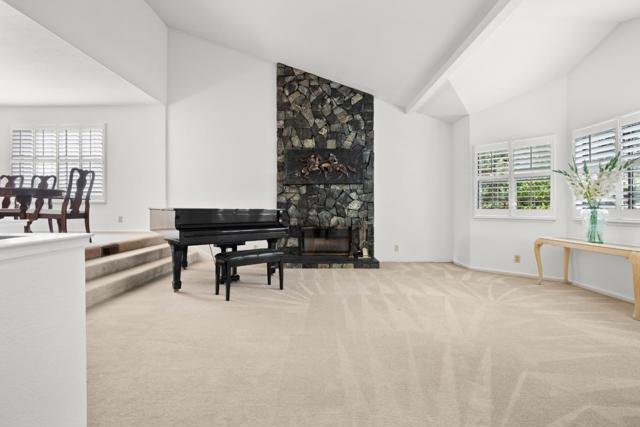 420 Greenbrier Road, Half Moon Bay CA: https://media.crmls.org/mediaz/538c3bdd-3e28-48af-bb9f-7bd9d31abe02.jpg