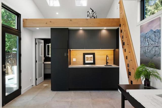 137 30th Avenue, San Mateo CA: https://media.crmls.org/mediaz/538c747e-e64c-4ac4-bec6-9f3b14173993.jpg