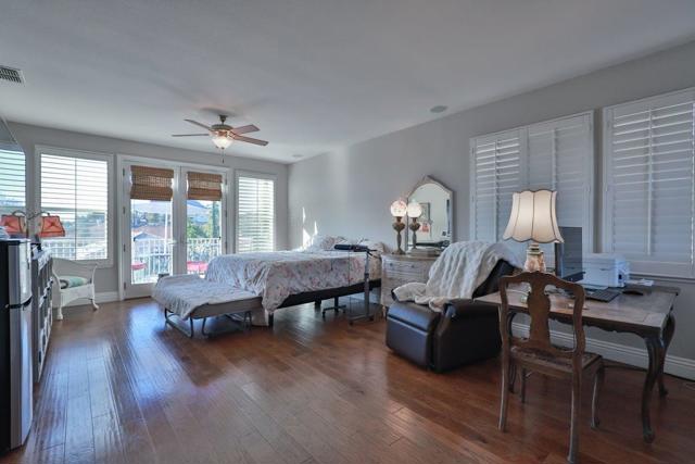 Image 41 of 60 For 5100 Thalia Drive