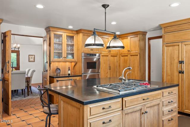 Detail Gallery Image 15 of 53 For 10971 Alto Ct, Oak View,  CA 93022 - 5 Beds | 7/1 Baths