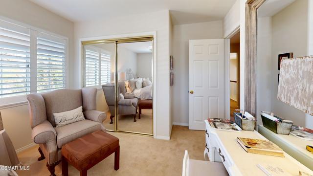 2343 Solway Court, Thousand Oaks CA: https://media.crmls.org/mediaz/538dc940-45d5-4039-ab3c-d9f753e341fd.jpg