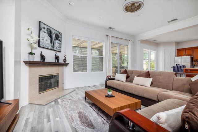 Image 8 of 61 For 49645 Redford Way