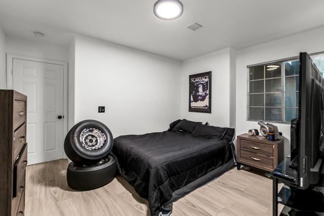 30426 Avenida Del Padre, Cathedral City CA: https://media.crmls.org/mediaz/538e6147-297a-4d15-b99d-646ee12f44d1.jpg