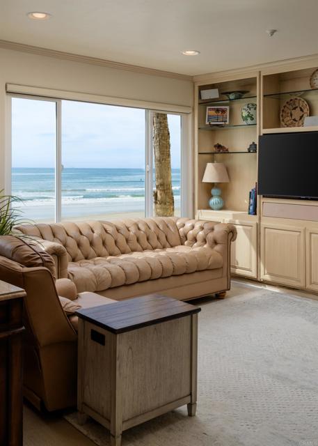 Detail Gallery Image 3 of 73 For 600 N the Strand #44,  Oceanside,  CA 92054 - 2 Beds | 2 Baths