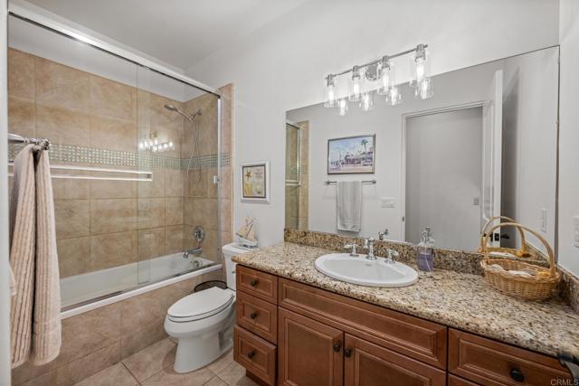 4149 Manchester Avenue, Encinitas CA: https://media.crmls.org/mediaz/5390ab8d-1381-449d-ad2f-9ff3089997a0.jpg